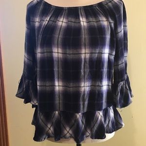 BeachLunchLounge Blue Plaid Top Size Medium